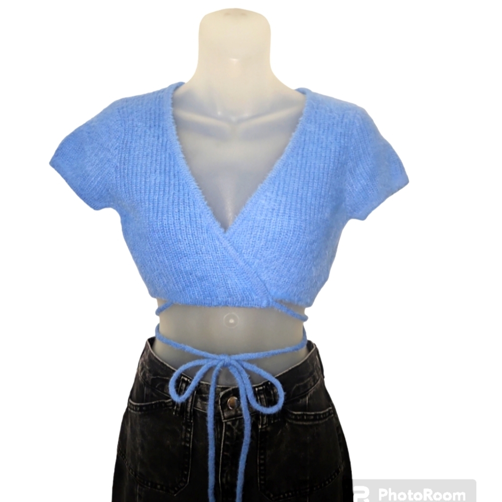 Et Clet Blue Cropped Tie Wrap Short Sleeve Fuzzy Top Sz S